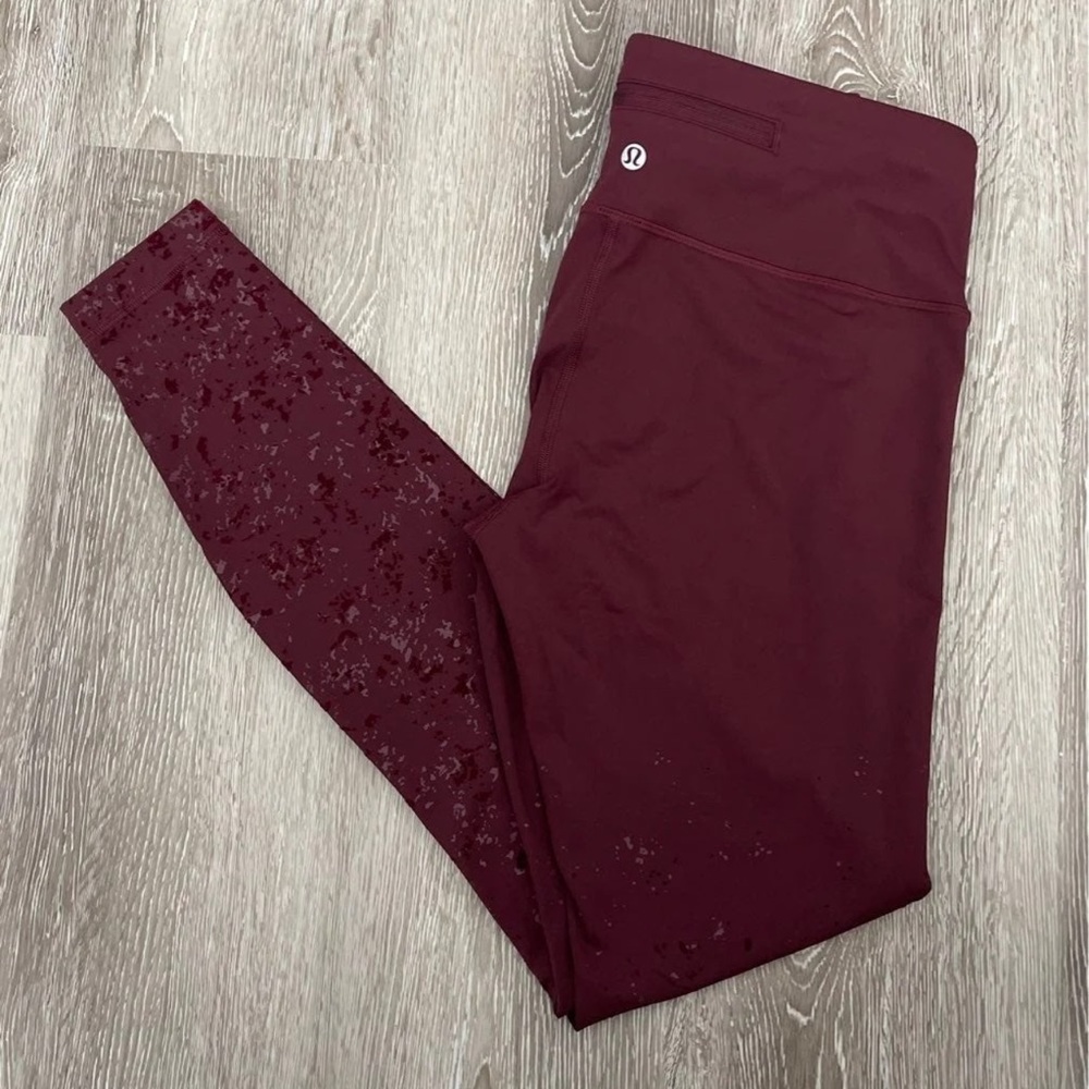 Lululemon leggings in maroon. New Year special edition